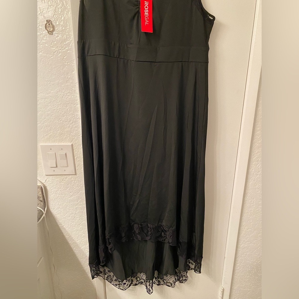 Black hi low dress - Picture 3 of 3